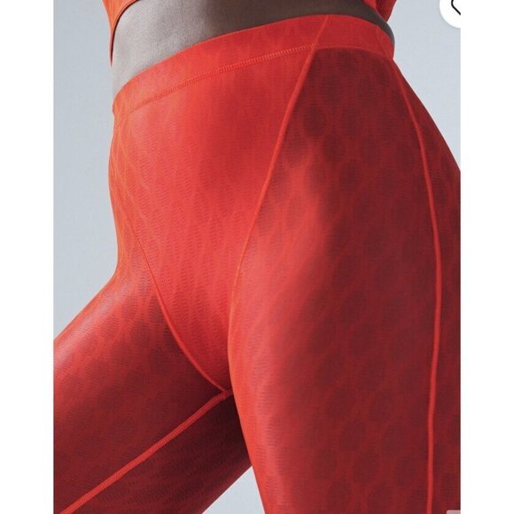 Savage X Fenty Run 2 You Tank & Mesh High Waist Leggings Set Red XL 14/16 NWT - Picture 7 of 12
